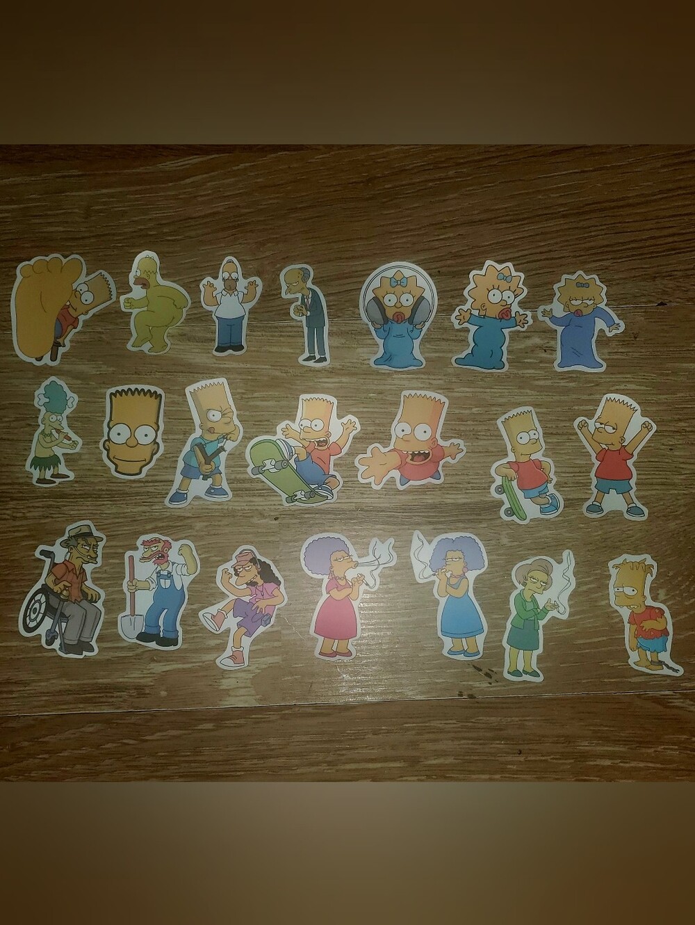 21 The Simpsons Character Sticker Pack